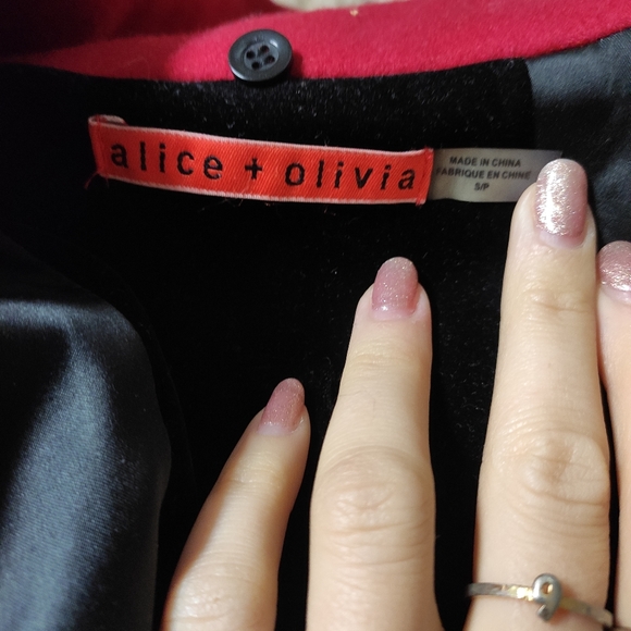 Alice + Olivia Red Tulip Coat, S/P - Picture 8 of 9